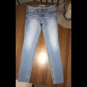 Hollister 9 regular skinny jeans